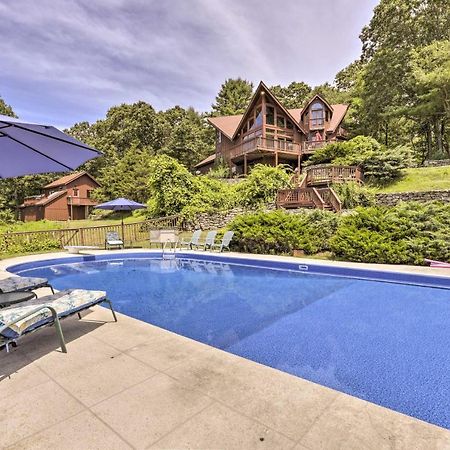 Private Guest House With Deck And Spectacular Views! Uncasville Exteriér fotografie